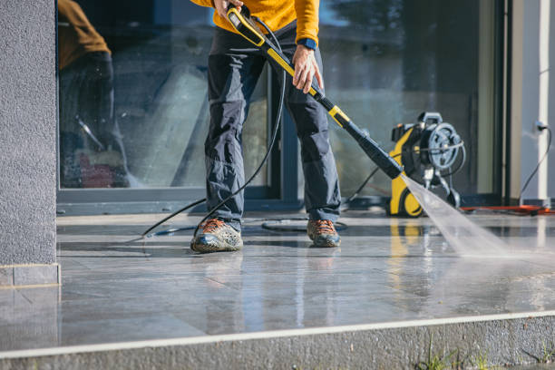 Best Gutter Cleaning  in Menlo Park Terrace, NJ